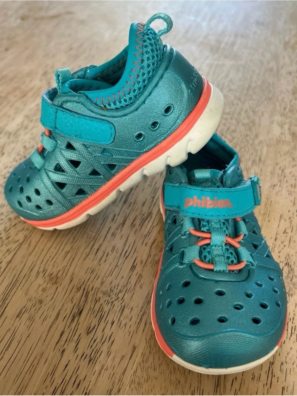 Made Play by Stride Rite Water Shoes, Glently used, Size 5.5, Turquoise.